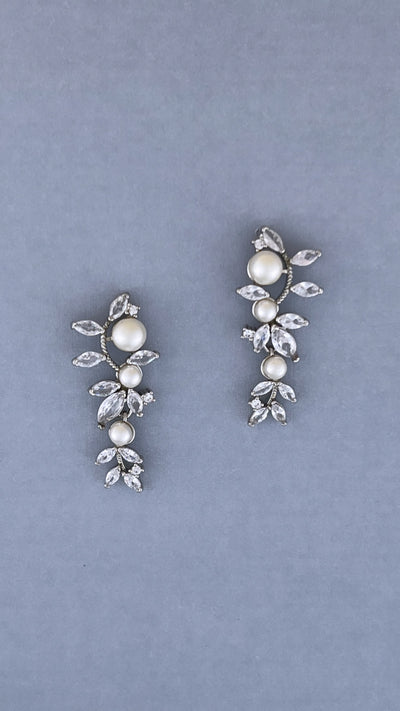 ANGEL LUX Earrings with Swarovski Crystals and Pearls