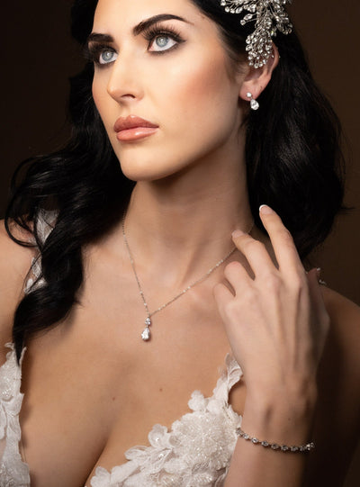 LILIT Swarovski Jewelry Set with Necklace, Bracelet, Drop Earrings