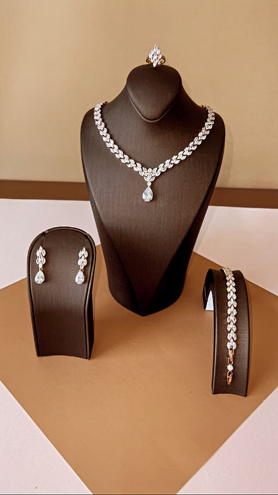 DARLING Jewelry Set with Necklace, Bracelet, Drop Earrings and Ring